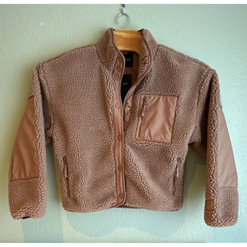 Fabletics Sherpa Jacket Beige Snap Front Collared Pockets Short Womens S